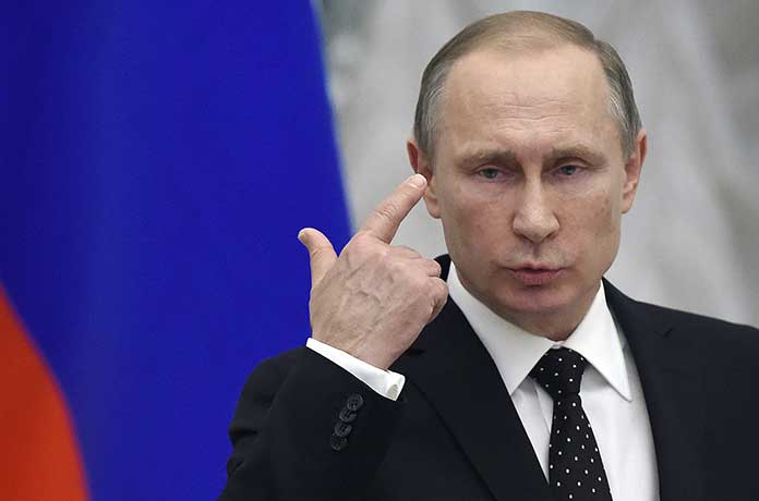Путин към журналист: Вие с всичкия си ли сте? Никога няма да върнем Крим на Украйна