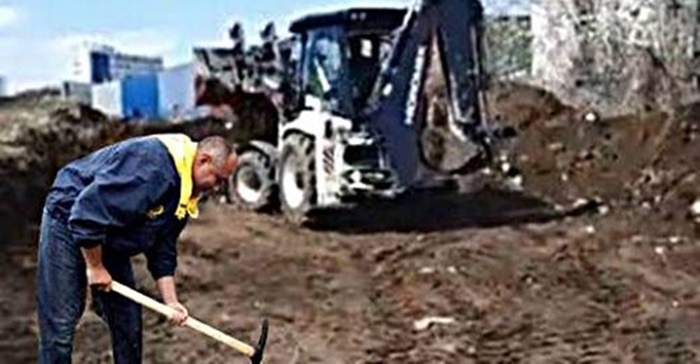 Голям грях! Борисов прати багери да газят осветена земя!