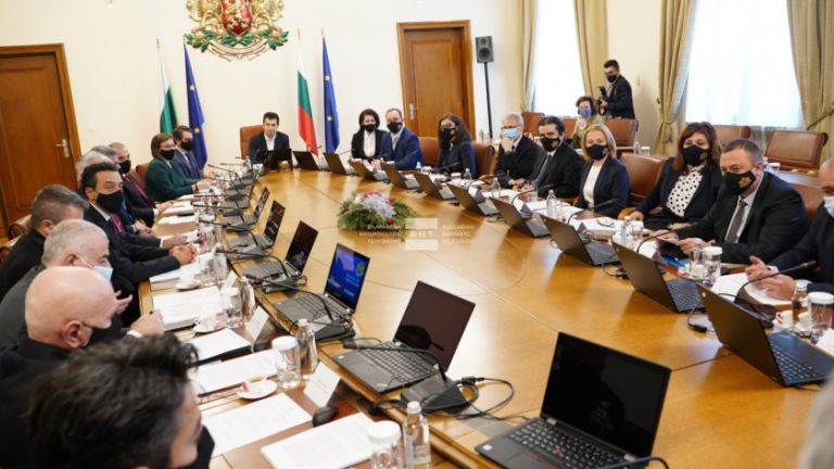 Държавата приема идеи за над €885 милиона, крайният срок е днес