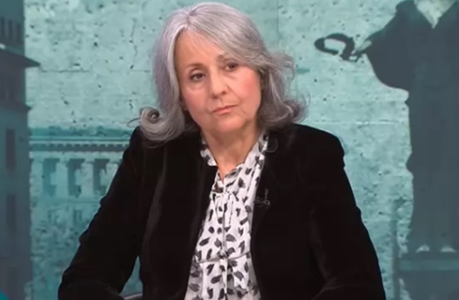 Маргарита Попова: Няма нещо, което да не ме шокира в записите с ПП, нужни са нови избори!