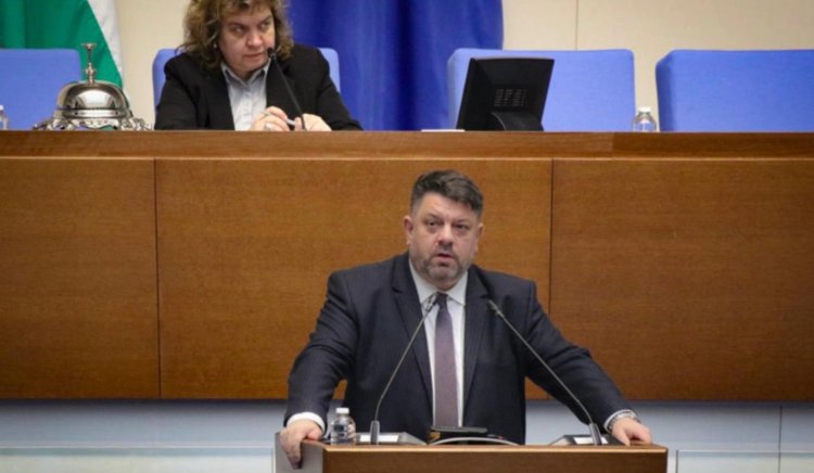 Атанас Зафиров: Държавата е предприела действия за справяне с проблема с напояването